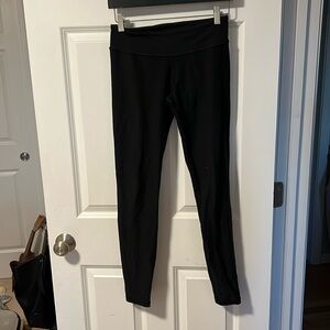 Ivivvva which is lululemon for kids size 14 women’s size 6